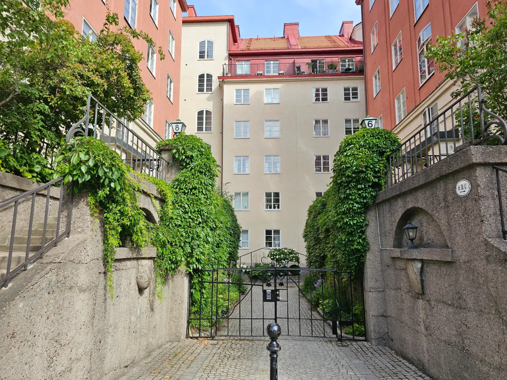 2.5-rumslägenhet i Stockholm, Heleneborgsgatan - bild 1