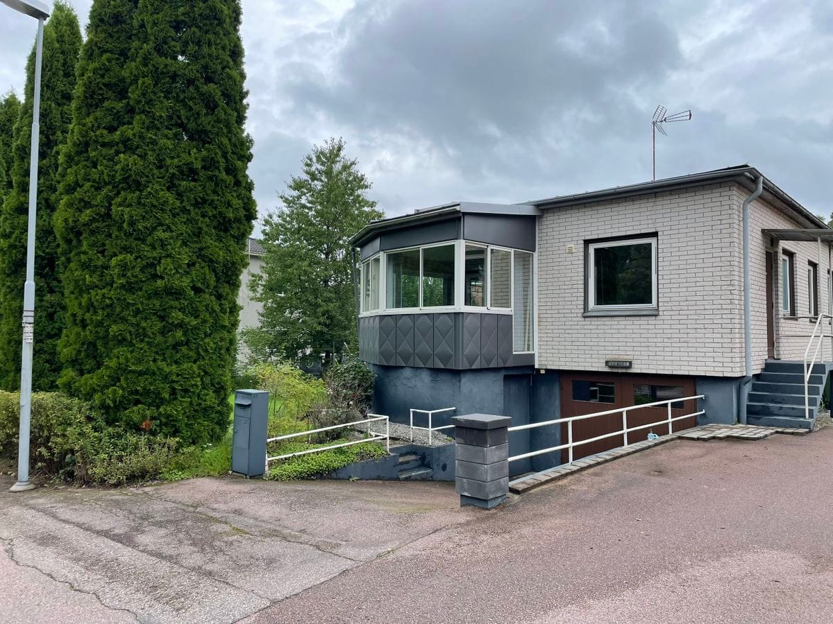 4-rumshus i Surahammar, Torsgatan - bild 1
