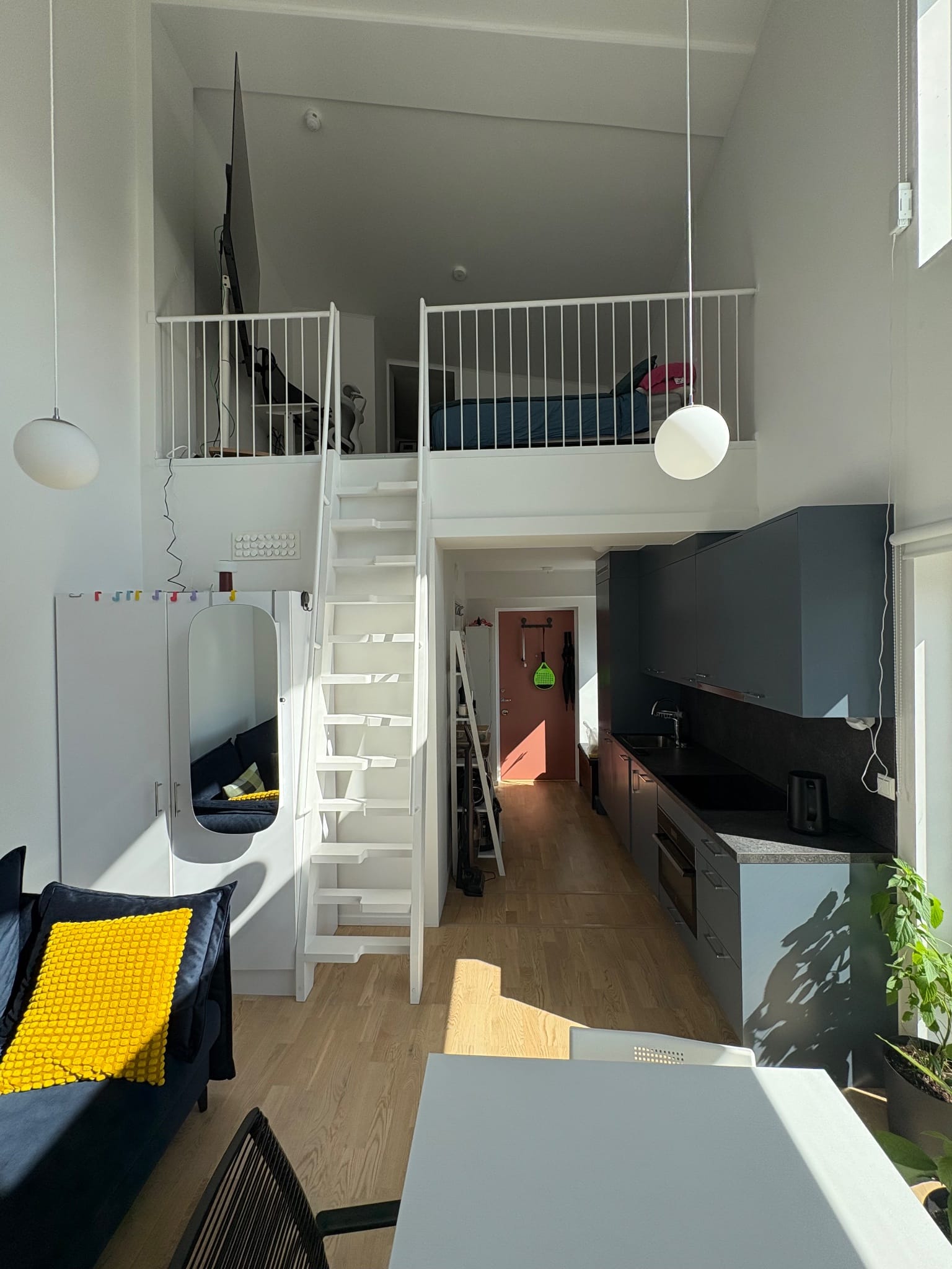 1.5-room apartment in Hässelby, Snödroppsgränd - image 4