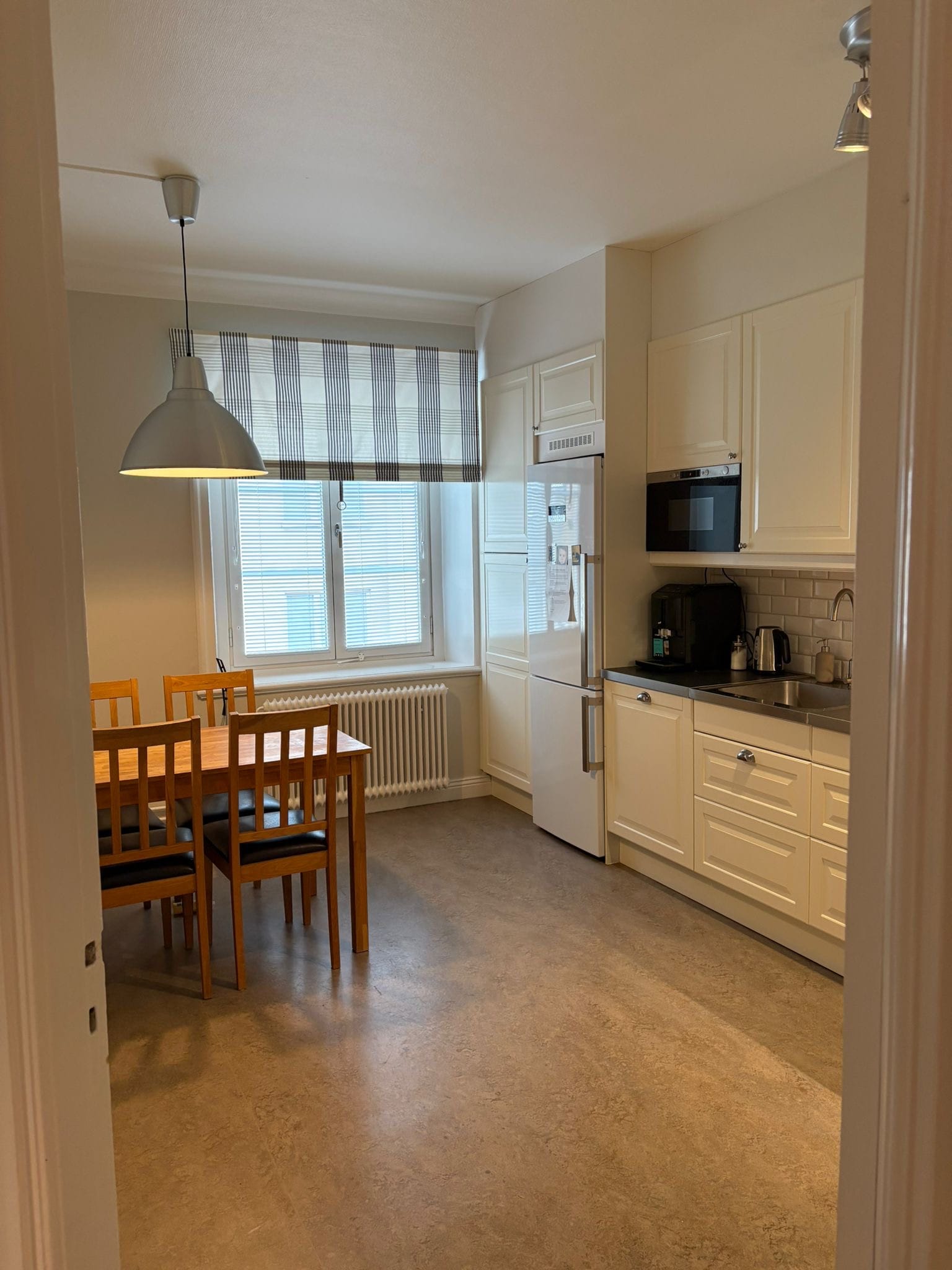 1-rumslägenhet i Södertälje, Kringelvägen - bild 3 1-rumslägenhet i Södertälje, Kringelvägen - bild 3