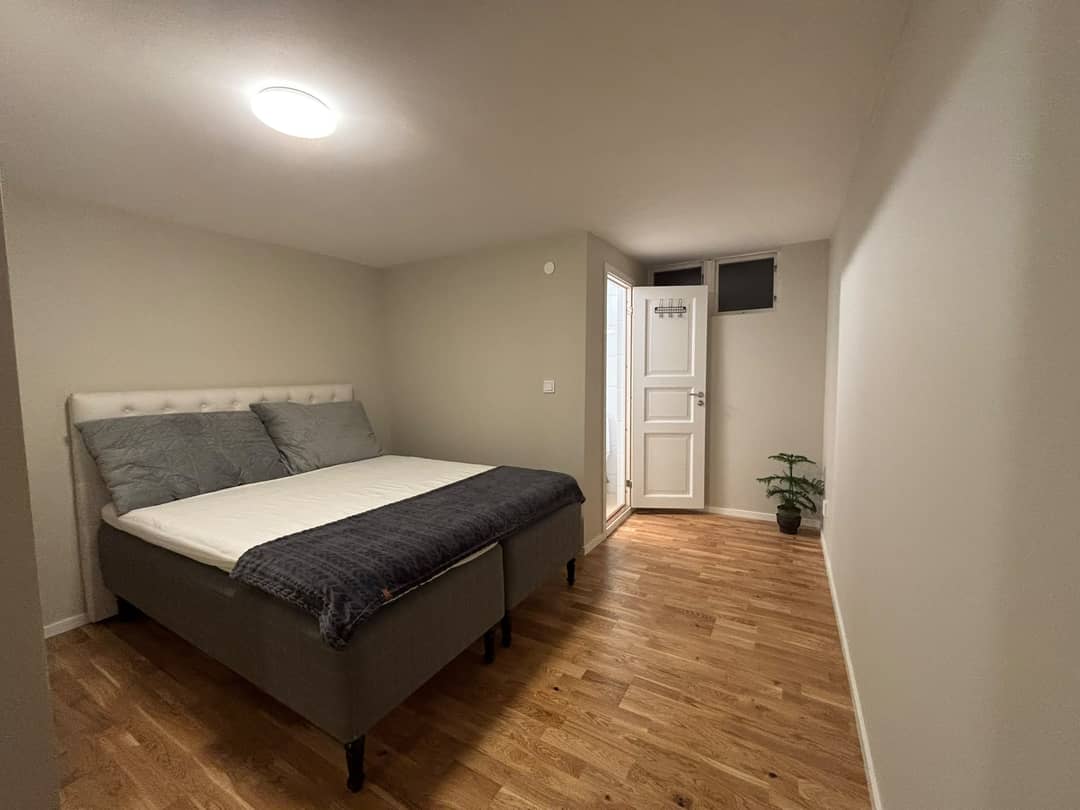 1.5-rumshus i Stockholm, Våruddsringen - bild 3
