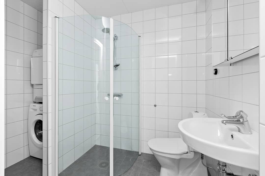 5-room house in Södra Sunderbyn, Sunderbyvägen - image 3