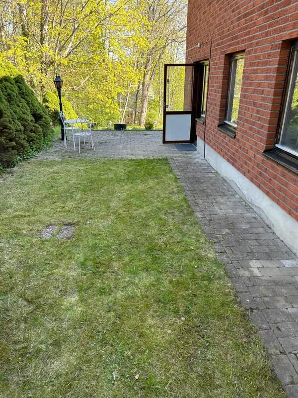 House in Tumba