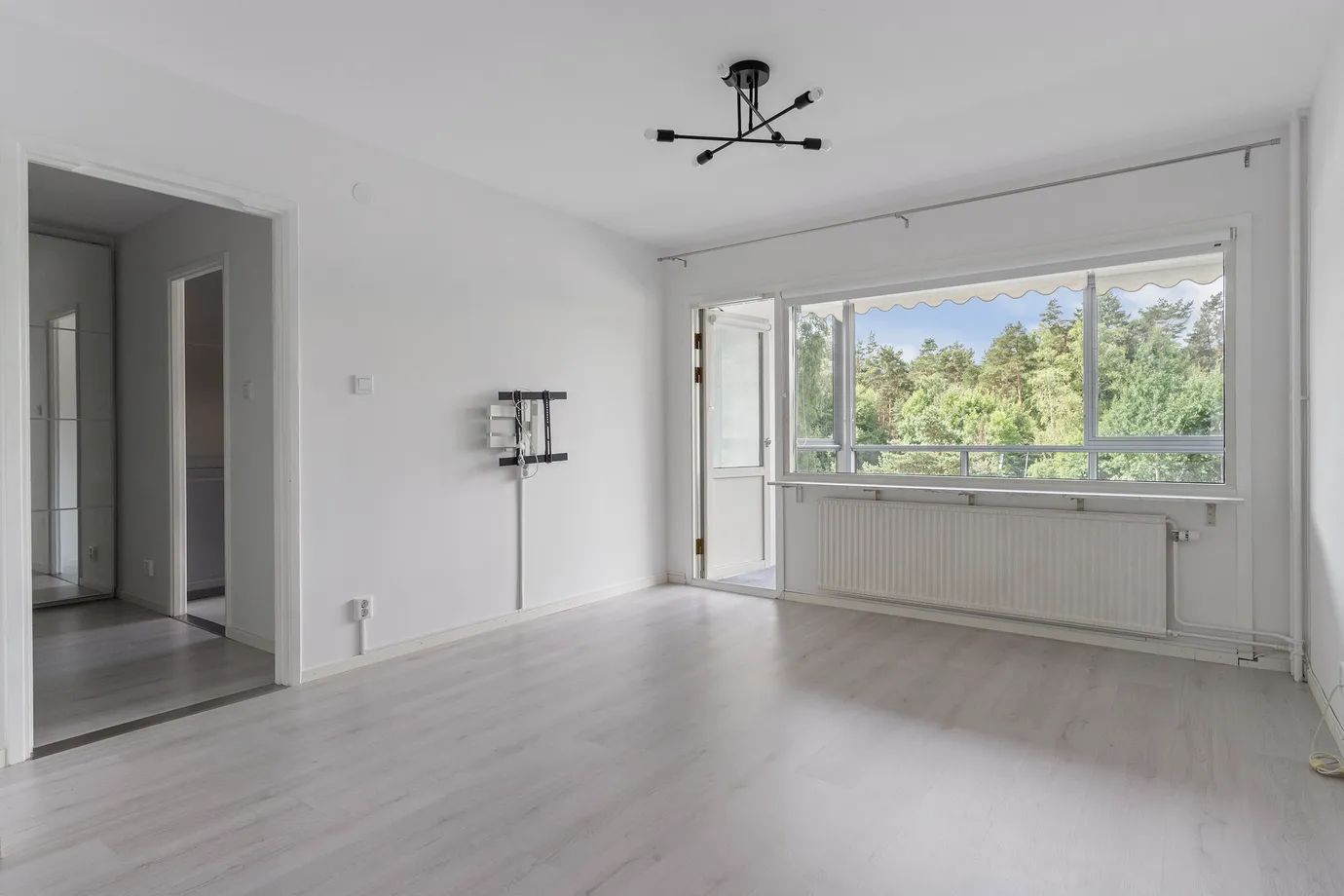 1-rumslägenhet i Trollhättan, Karlstorpsvägen - bild 2
