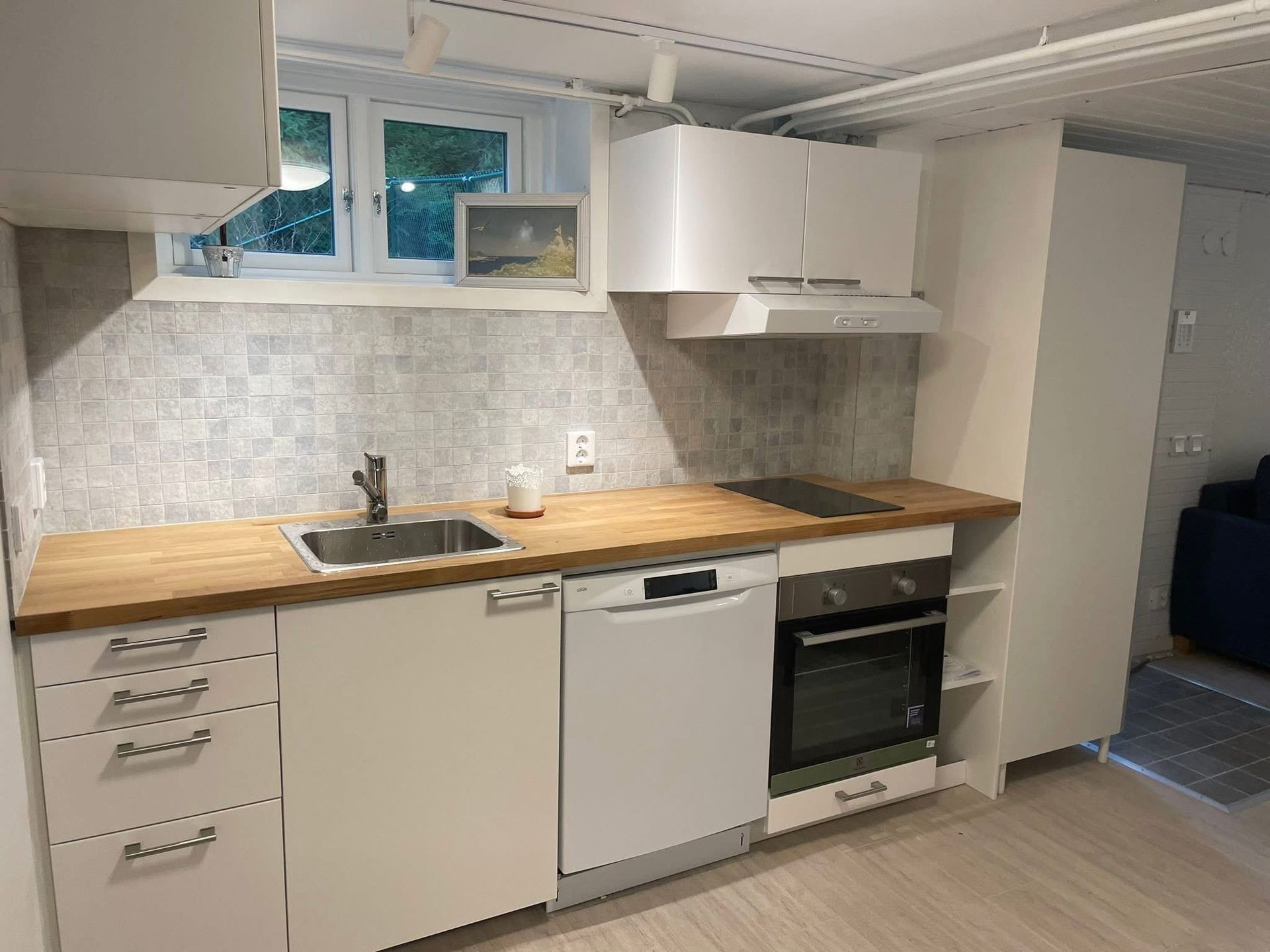 2-rumslägenhet i Enskede, Lessebovägen - bild 4