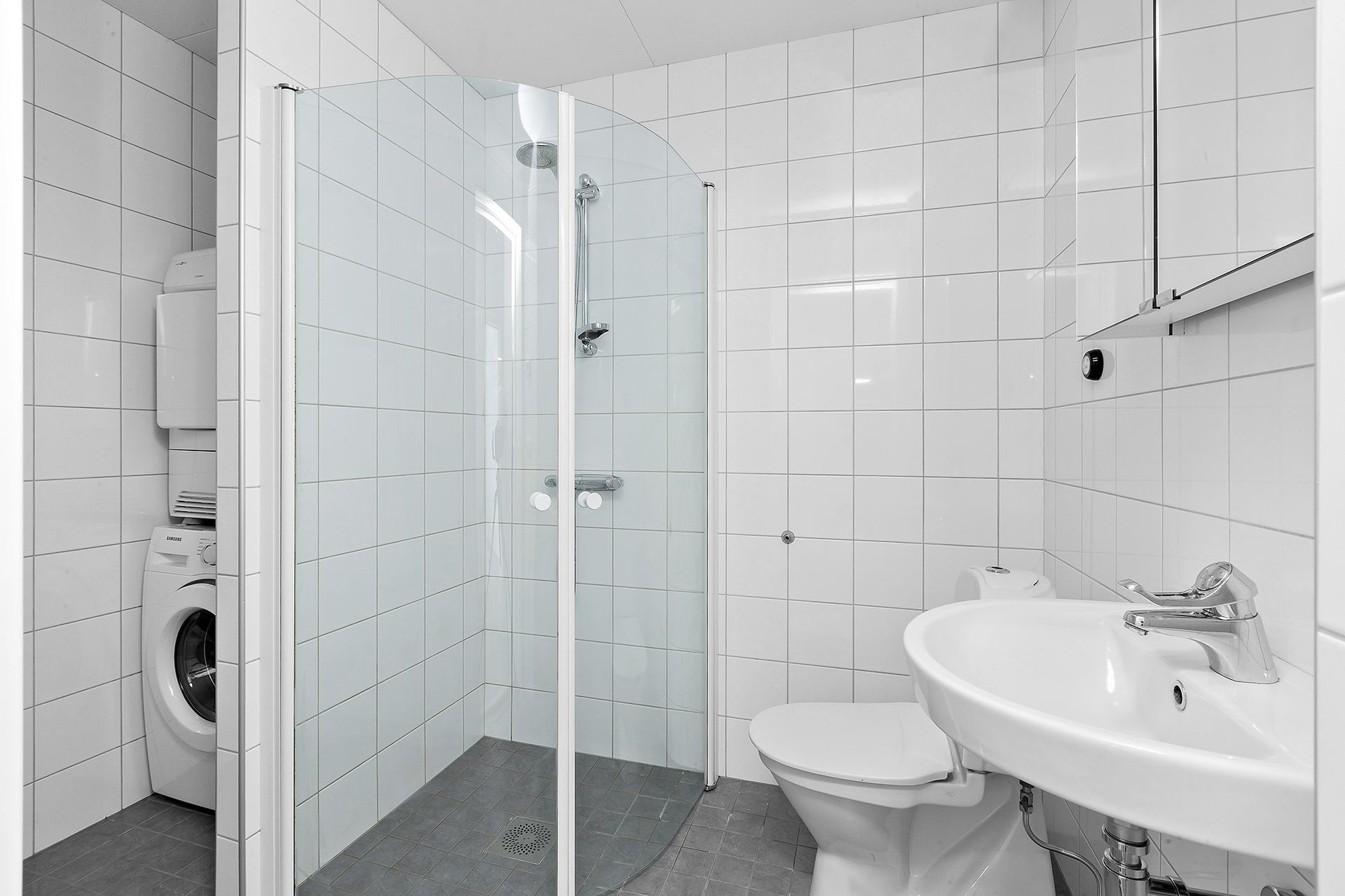 5-room house in Södra Sunderbyn, Sunderbyvägen - image 3