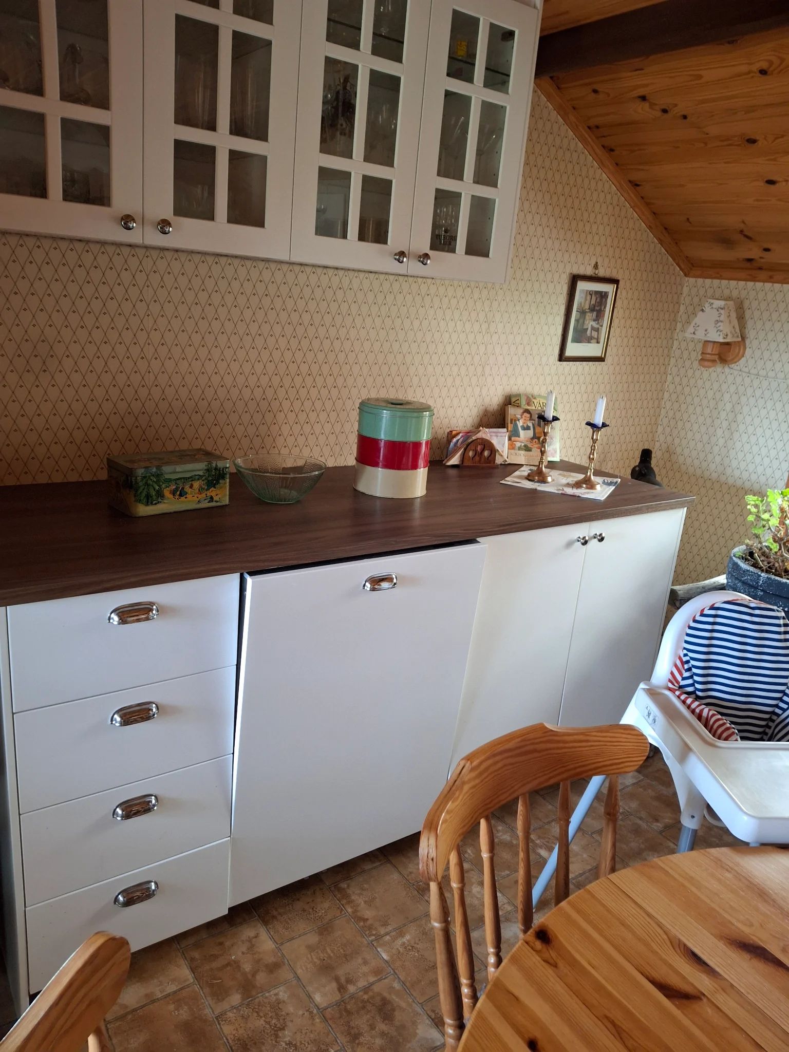 3-room house in Väröbacka, Julles väg - image 1