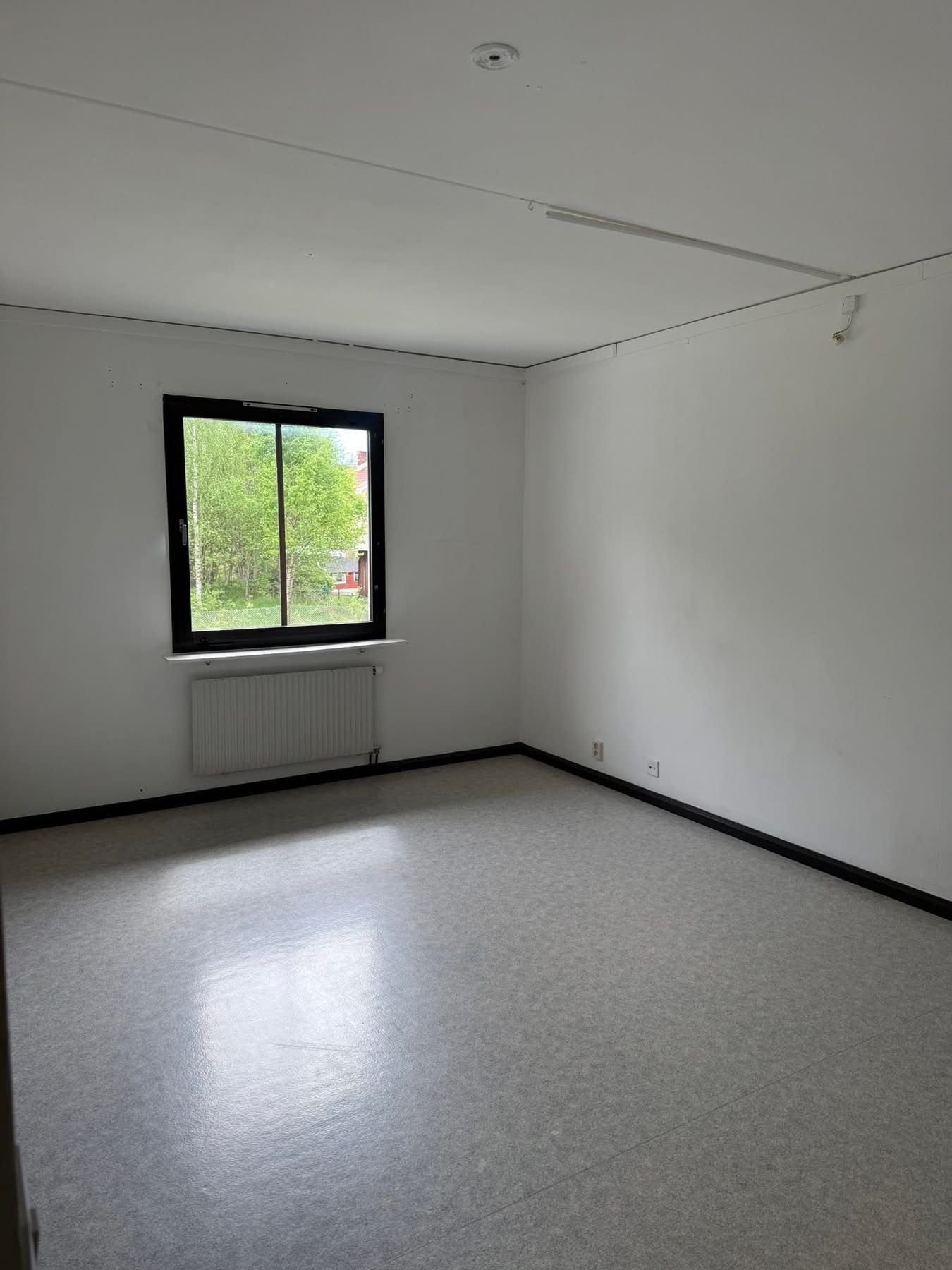 3-room apartment in Edsvalla, Edsvallavägen - image 4