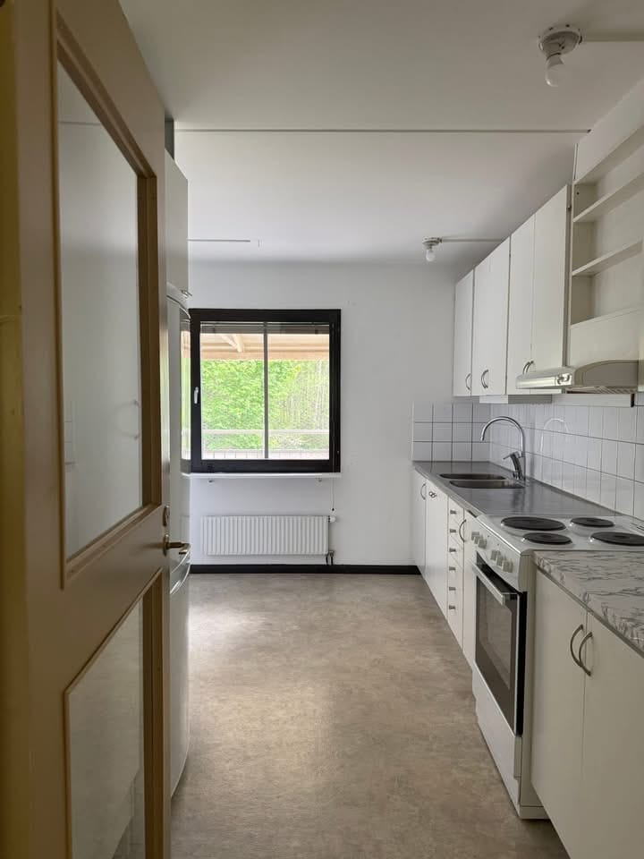 3-room apartment in Edsvalla, Edsvallavägen - image 2