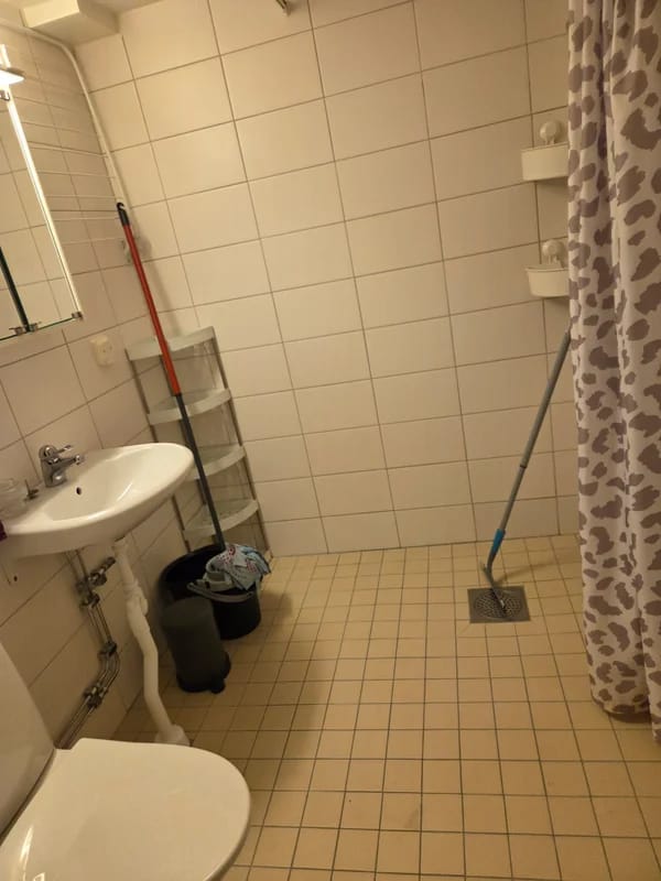 2-room apartment in Eskilstuna, Bryggartorpsgatan - image 5