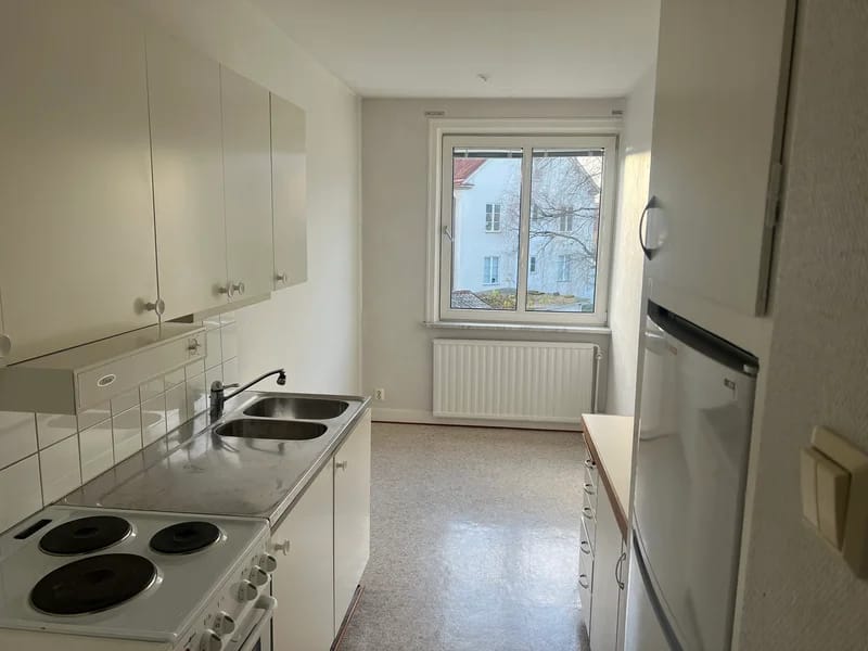 1-room apartment in Örebro, Ekersgatan - image 4