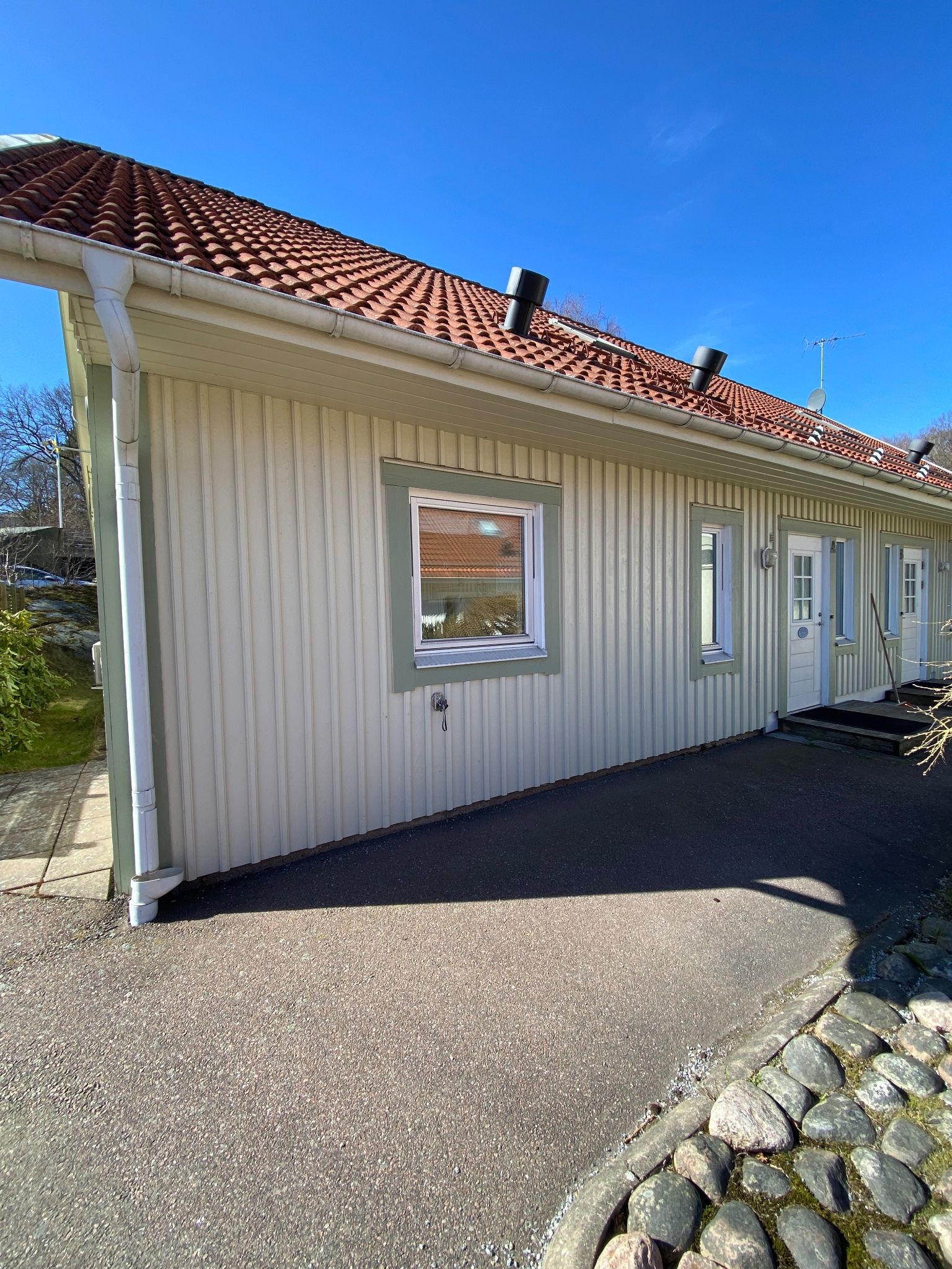 5-rumshus i Västra Frölunda, Båtyxegatan - bild 1