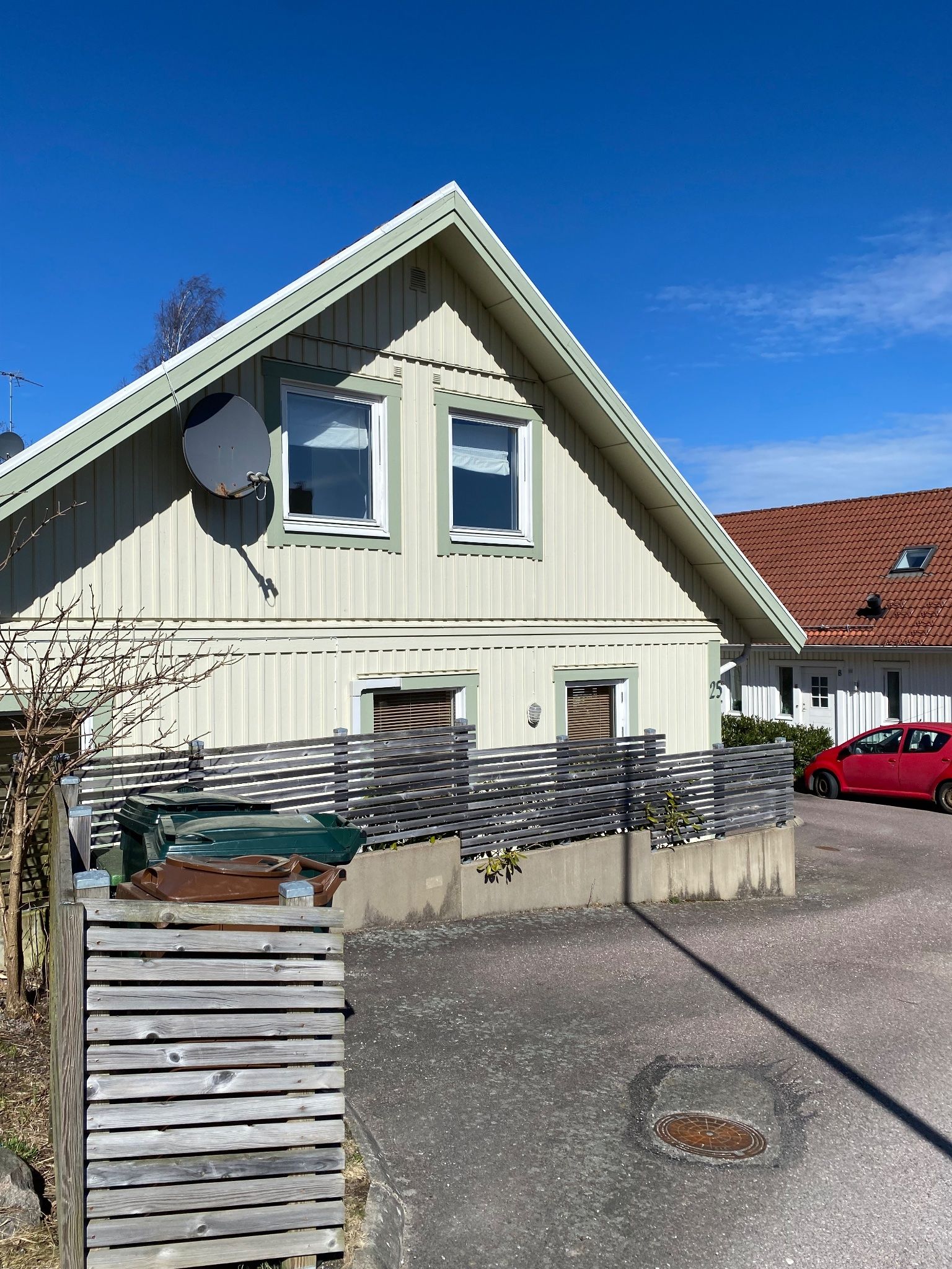 5-rumshus i Västra Frölunda, Båtyxegatan - bild 3