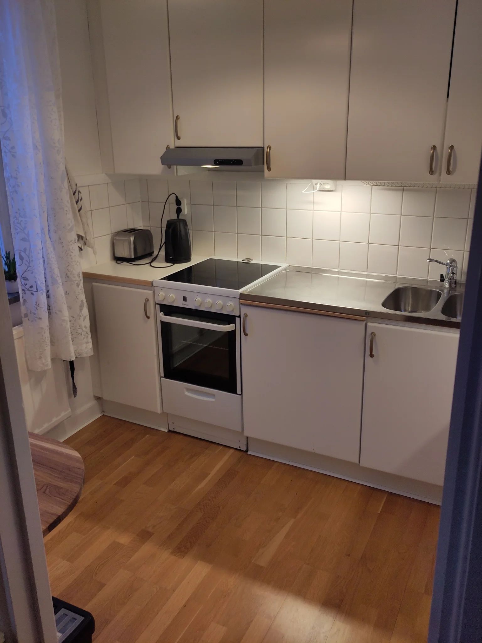 2-room apartment in Bromma, Snörmakarvägen - image 5