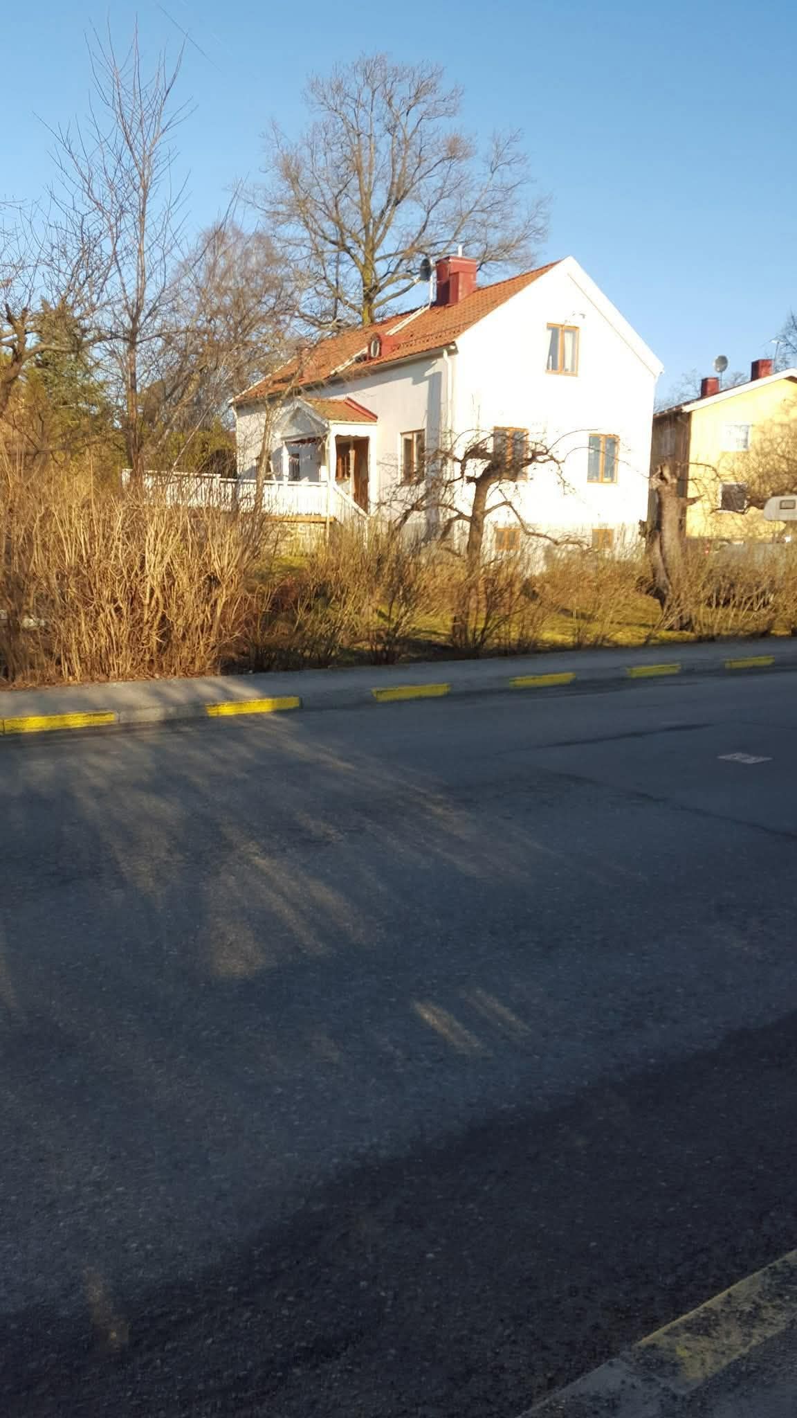 1-rumslägenhet i Älvsjö, Sjättenovembervägen - bild 5 1-rumslägenhet i Älvsjö, Sjättenovembervägen - bild 5