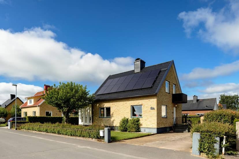 5-room house in Värnamo, Mästers gata - image 1