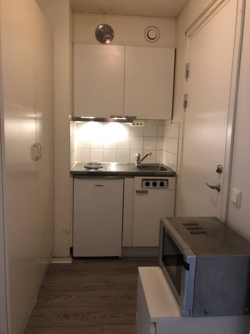 1-room room in Sundbyberg, Tulegatan - image 4