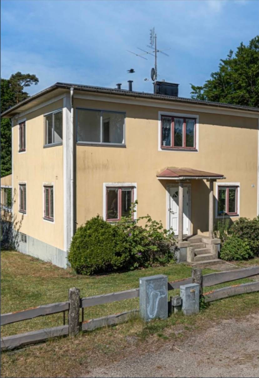 6-rumshus i Vittsjö, Flyvägen - bild 1