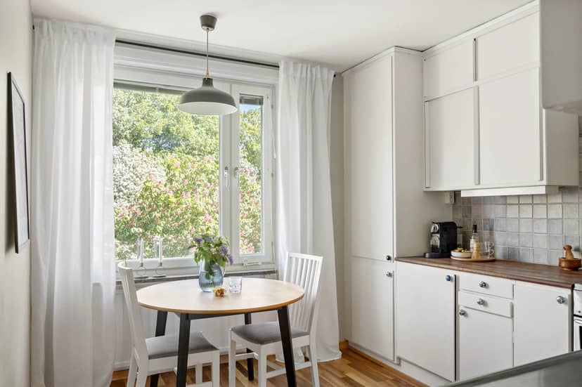 2-room apartment in Lund, Sofiaparken - image 4
