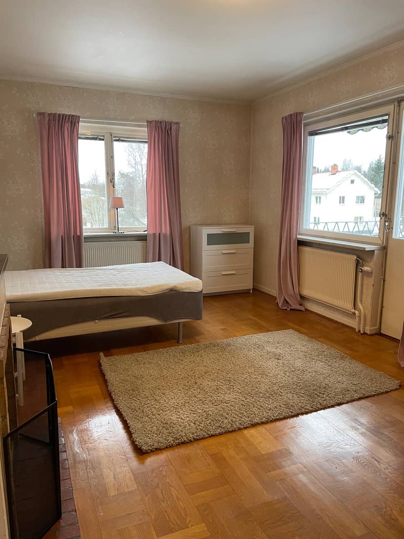 7-room house in Karlholmsbruk, Nöttövägen - image 4