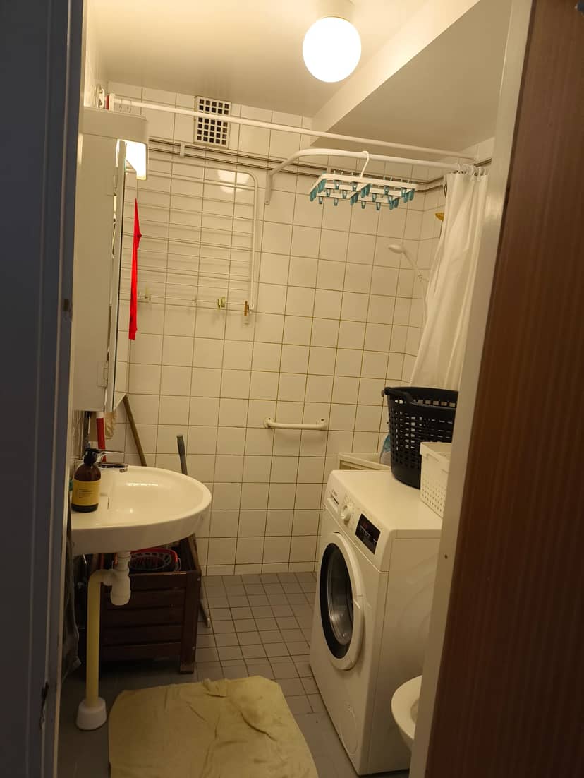1-room apartment in Hässelby, Aprikosgatan - image 3