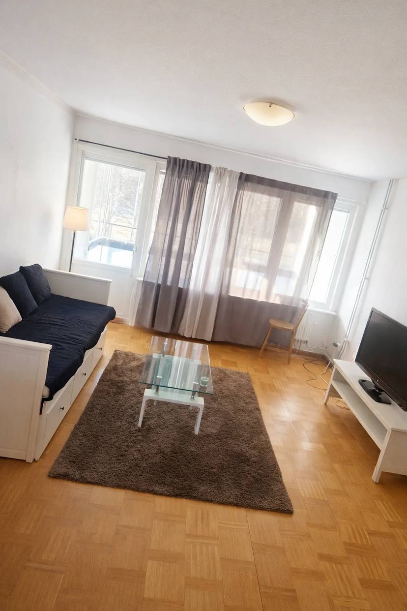3-room apartment in Västerås, Skjutbanegatan - image 2